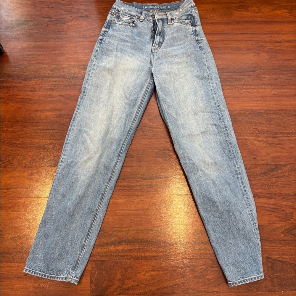 American Eagle Outfitters Light Blue Straight Leg Jeans